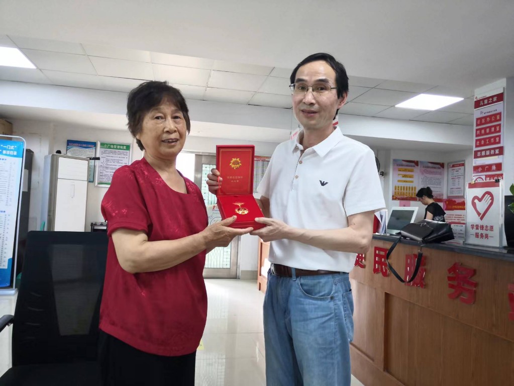 a0ea932620de8bea283b32c3621303d