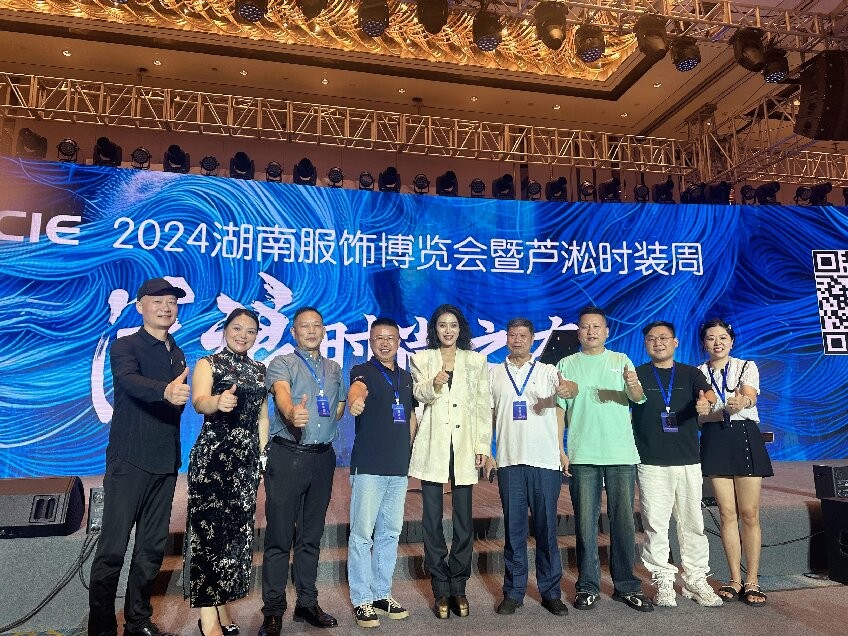 9f93302b3de7ef3f4fc33f98857506b (2)